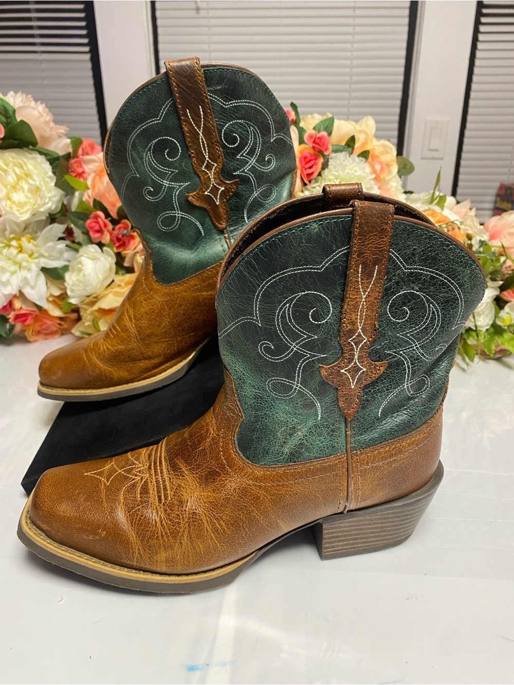 Justin Gypsy Chellie L9512 Rustic Buffalo Teal Boots 8B